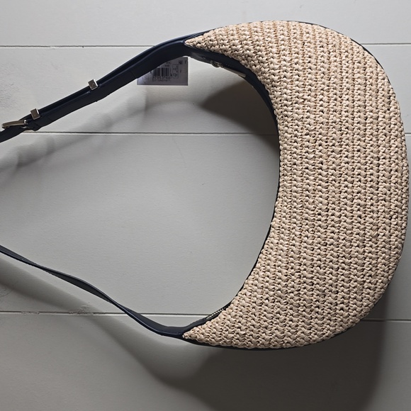 MICHEAL Micheal Kors Avra Medium Hand Crocheted Leather Bag - Picture 14 of 16